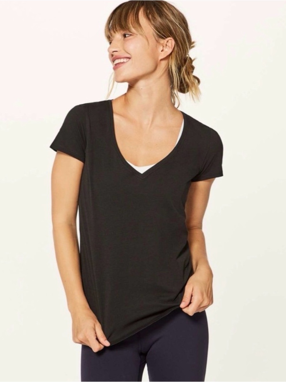 lululemon athletica Navy V-Neck Short Sleeve Tee